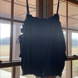 Off the shoulder short sleeve